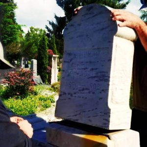 pravila za odstranitev nagrobnika Slovenija