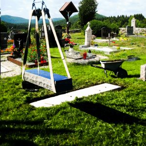 zamenjava nagrobnika Slovenija